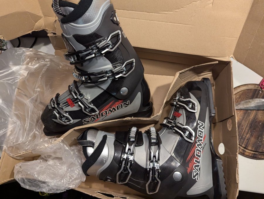 Salomon Mission 550 Skidor Pjäxor Storlek 29,5