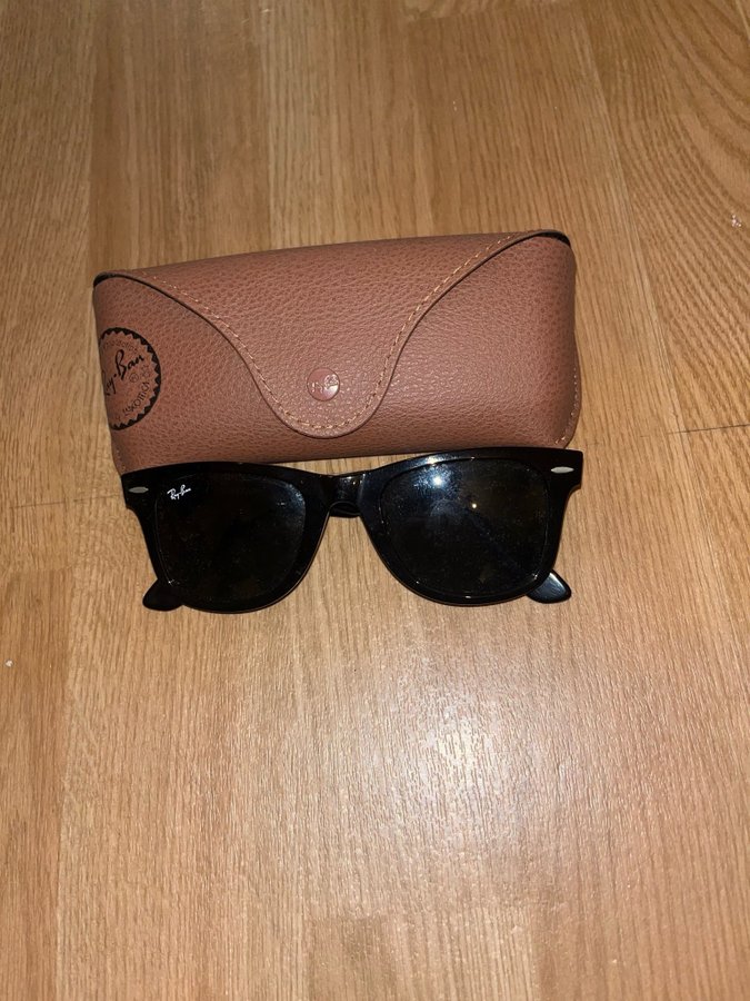 Ray-Ban Wayfarer Solglasögon