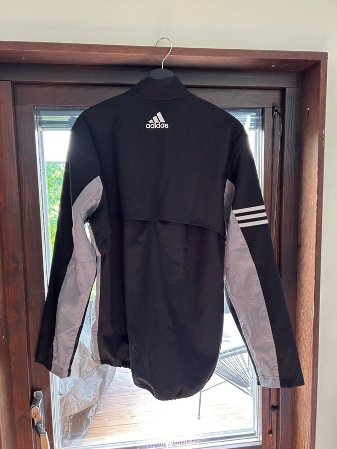 Adidas Climaproof golfjacka storlek M