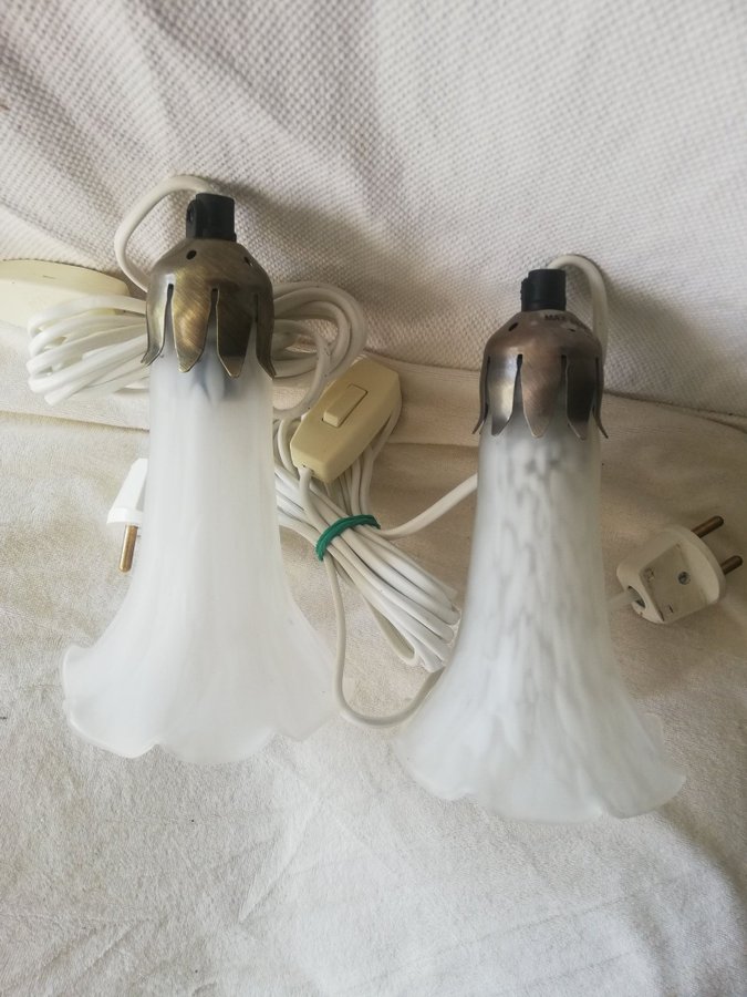 FÖNSTER LAMPA vintage i form av en lilja lampa jugend art nouveau