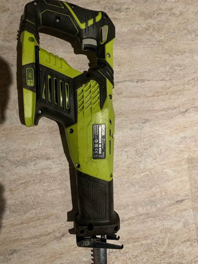 Ryobi Batteridriven tigersåg