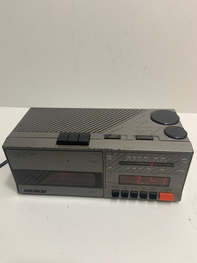 #114 # KEIKO FM Clock radio cassette