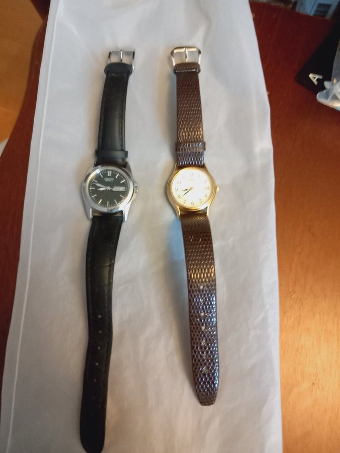 1 Seiko klocka + 1 Citizen klocka i Bra Skick