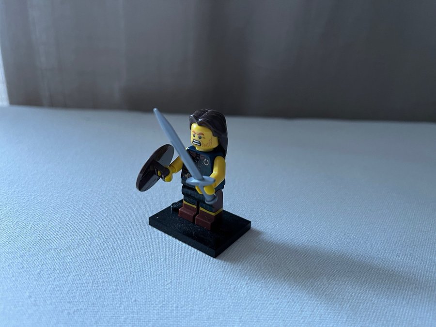 Lego Minifigur - Skotsk krigare serie 6