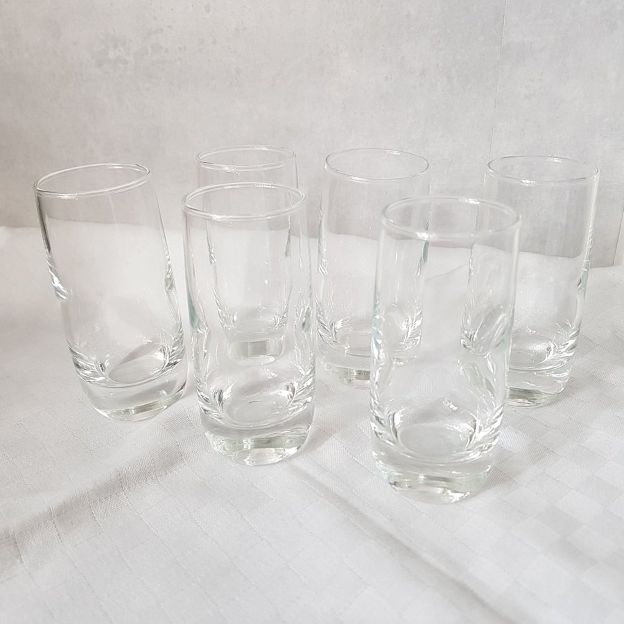 Shotglas/ Tequila, 6 st,9 cm höga,4 cm i Ø.