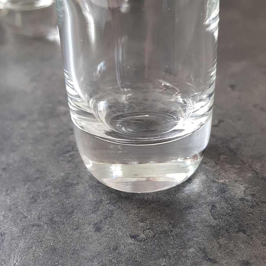 Shotglas/ Tequila, 6 st,9 cm höga,4 cm i Ø.