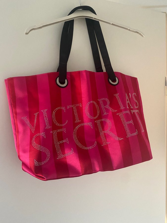 VICTORIAS SECRET VÄSKA