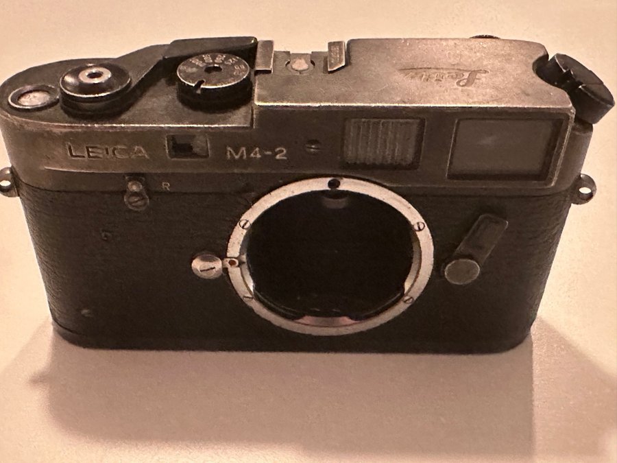 Leica M4-2