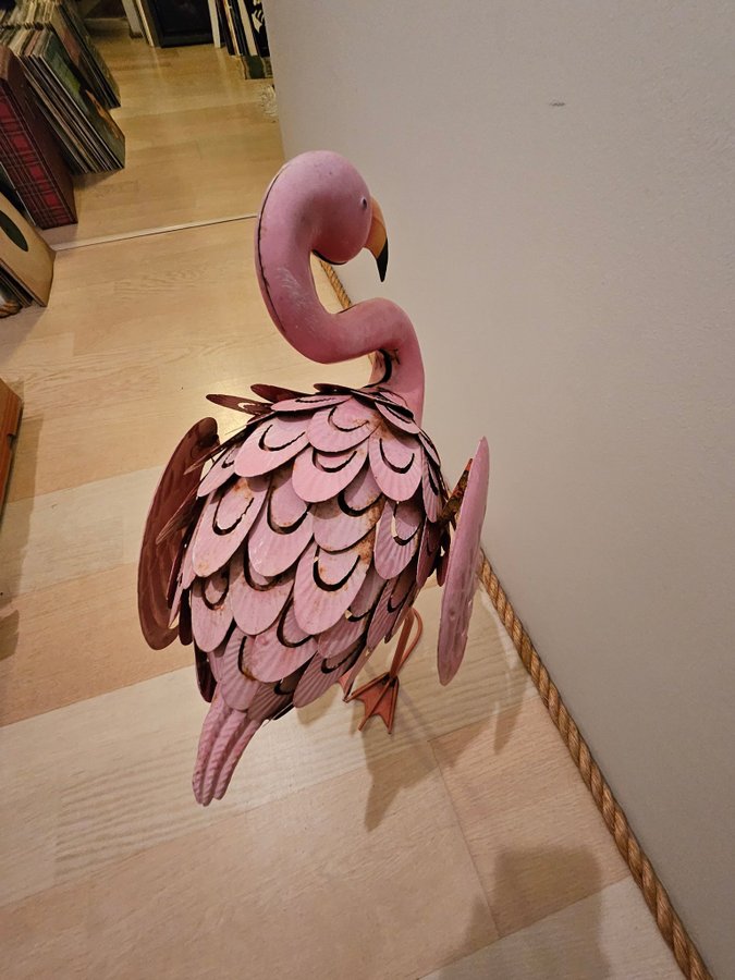 Retro Flamingo i plåt och järn