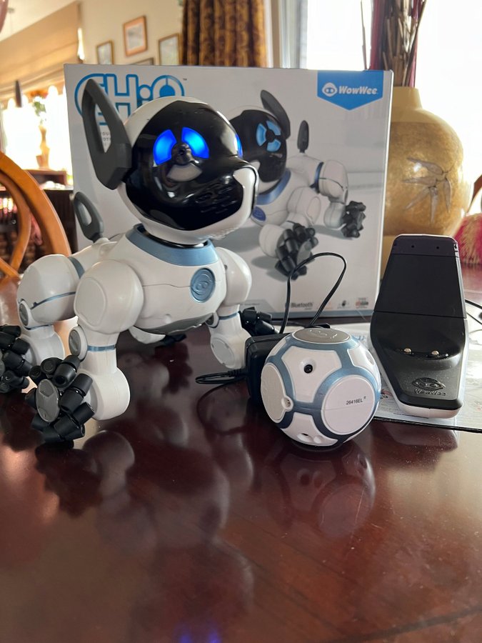 Wowwee Chip Interactive puppy The smart and lovable robot dog