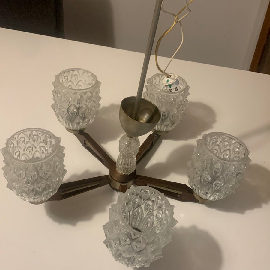 5 ARMARS TAKLAMPA /GLAS LAMPA SVENSKT TILLVERKAD 60-70TAL