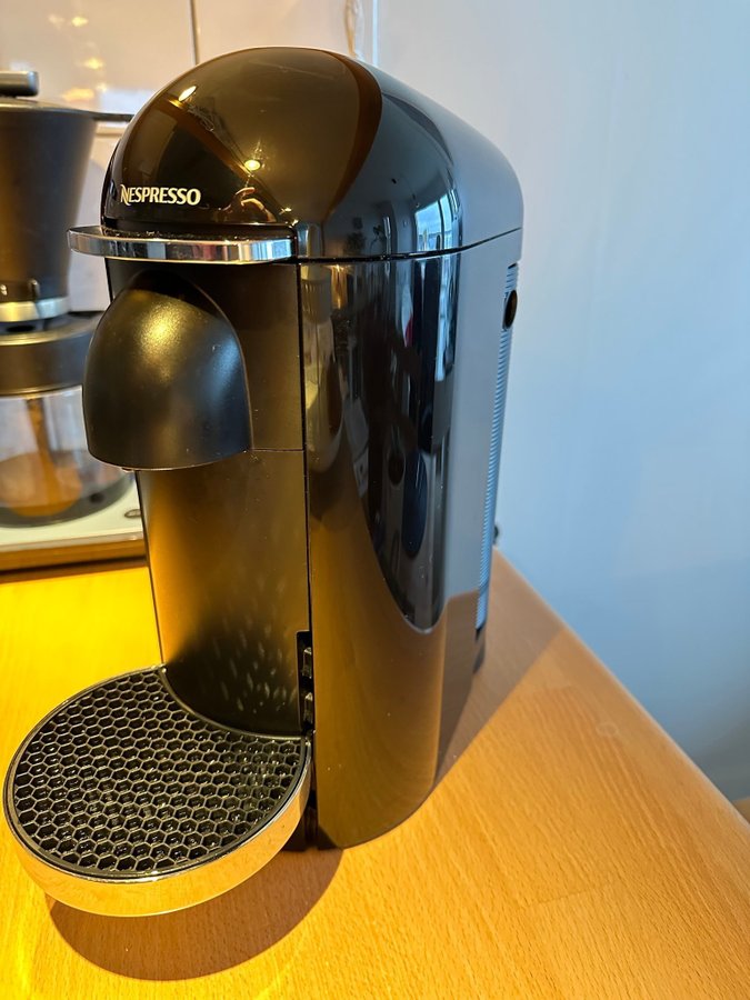 Nespresso Vertuo Deluxe kaffemaskin