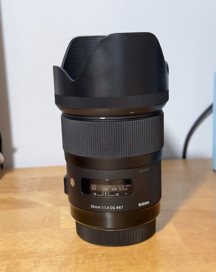 Sigma 35mm f/1.4 DG HSM Art Lens for Canon EF