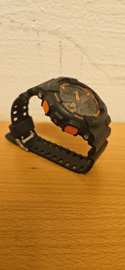 Casio G-Shock GA-110-1A1