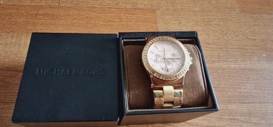 Michael Kors Damklocka i Roséguld