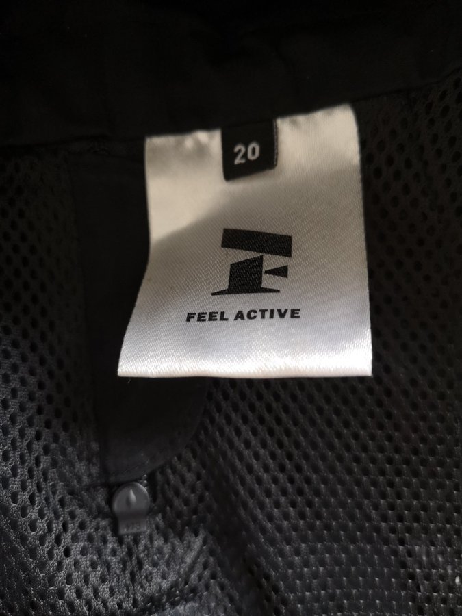 Feel active regnjacka, modell Göteborg, storlek 20 cm.