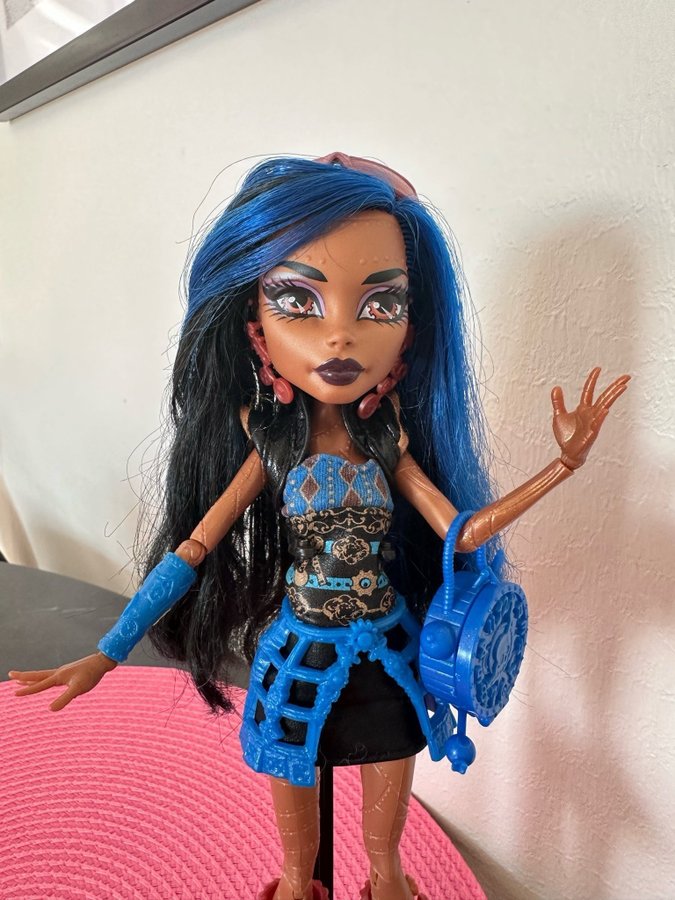 Monster High