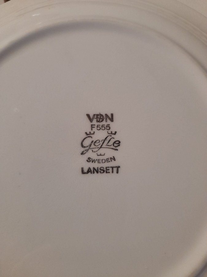 Gefle Lansett Stora Assietter.