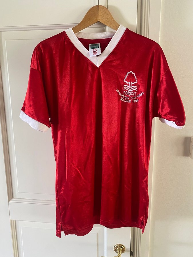 Nottingham Forest Matchtröja Retro Fotbollströja M