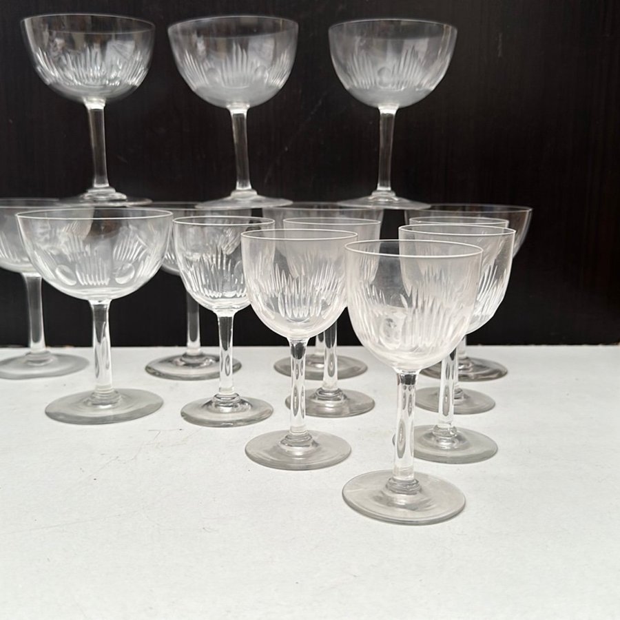 Coupe likör cristal Baccarat modèle Molière