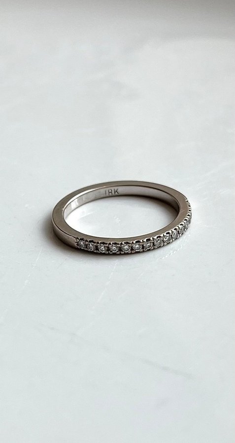 Ring vitguld 18K