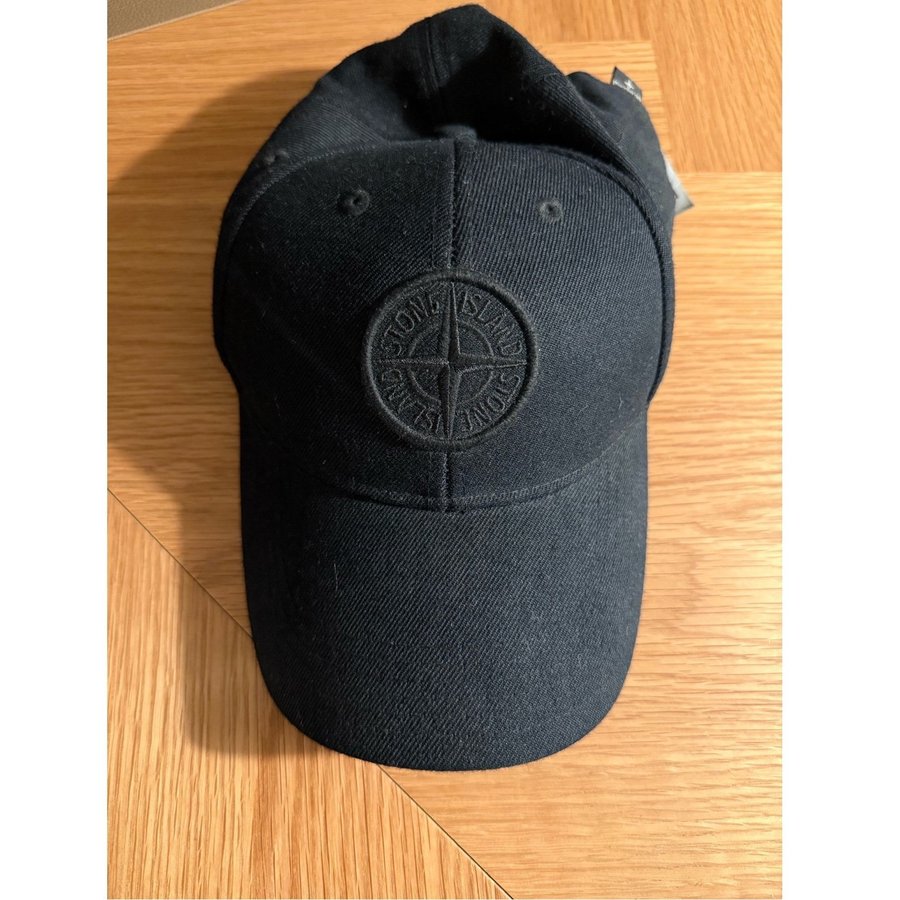 Stone Island sort kasket