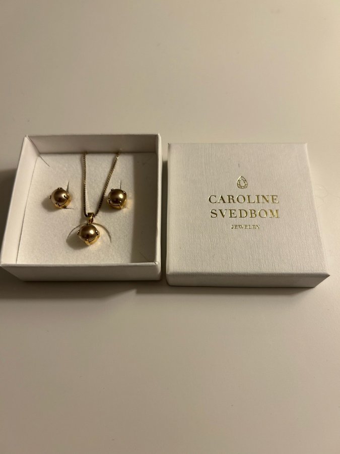 Caroline Svedbom set