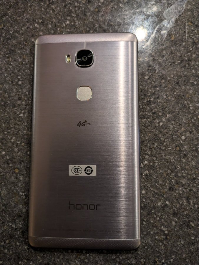 Huawei Honor 5x nära nyskick