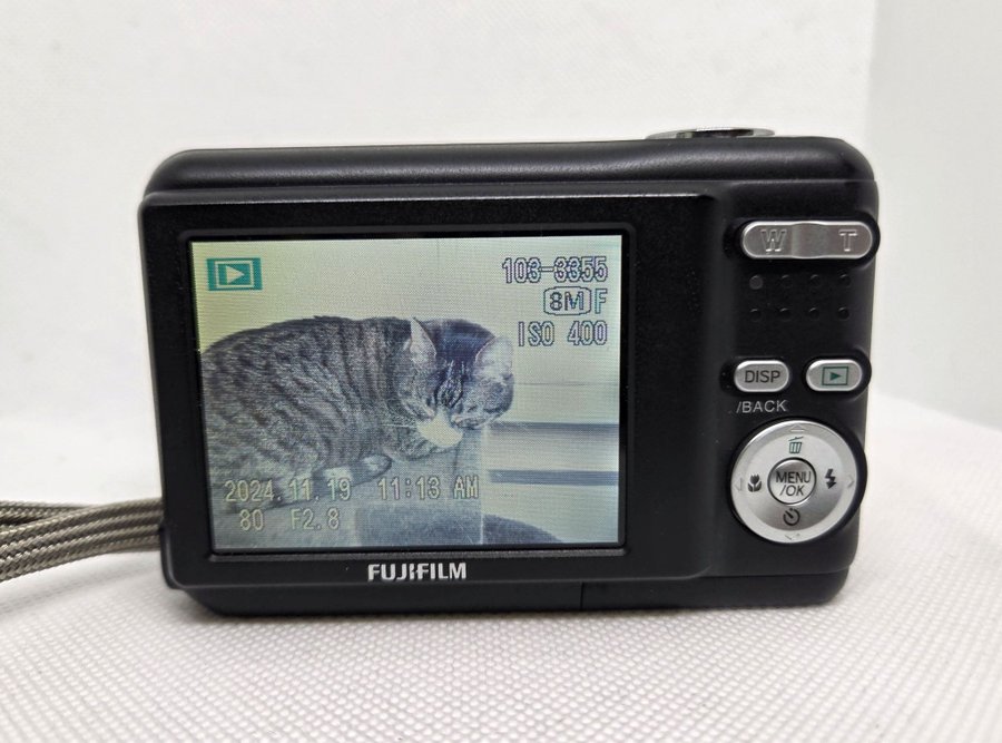 Fujifilm Finepix A850 digicam med CCD-sensor! Utrop 1kr!