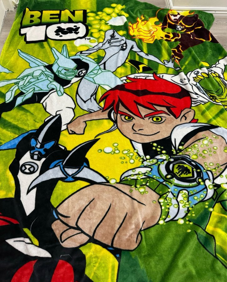 Ben 10 filt och örngott