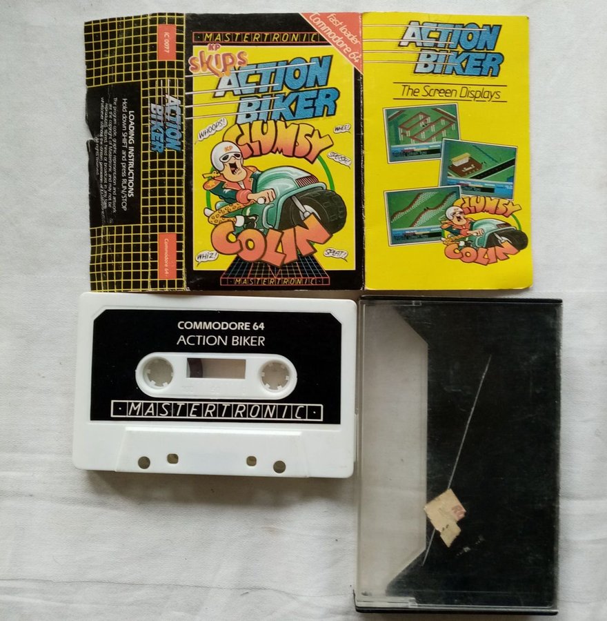 Action Biker with Clumsy Colin (Mastertronic) - Commodore 64 / C64 Spel