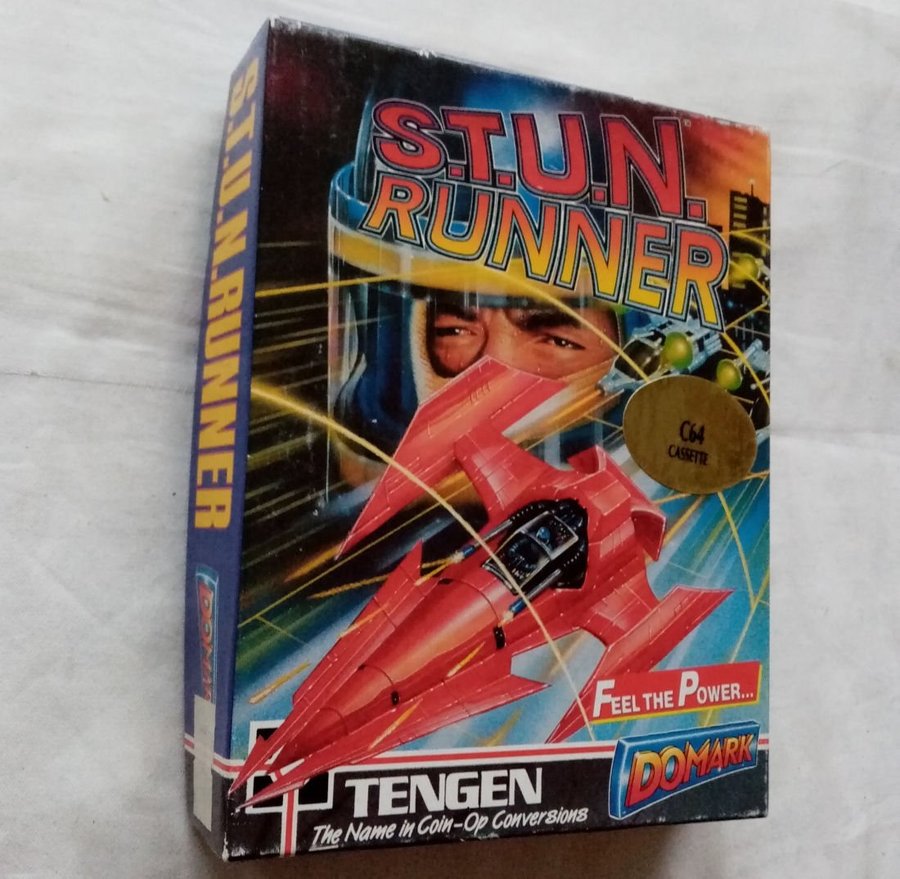 STUN Runner (Domark - Tengen) - Commodore 64 / C64 Spel