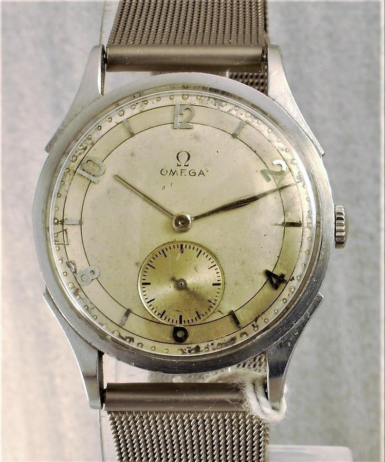 Omega Cal. R17,8. WWII. AP90835