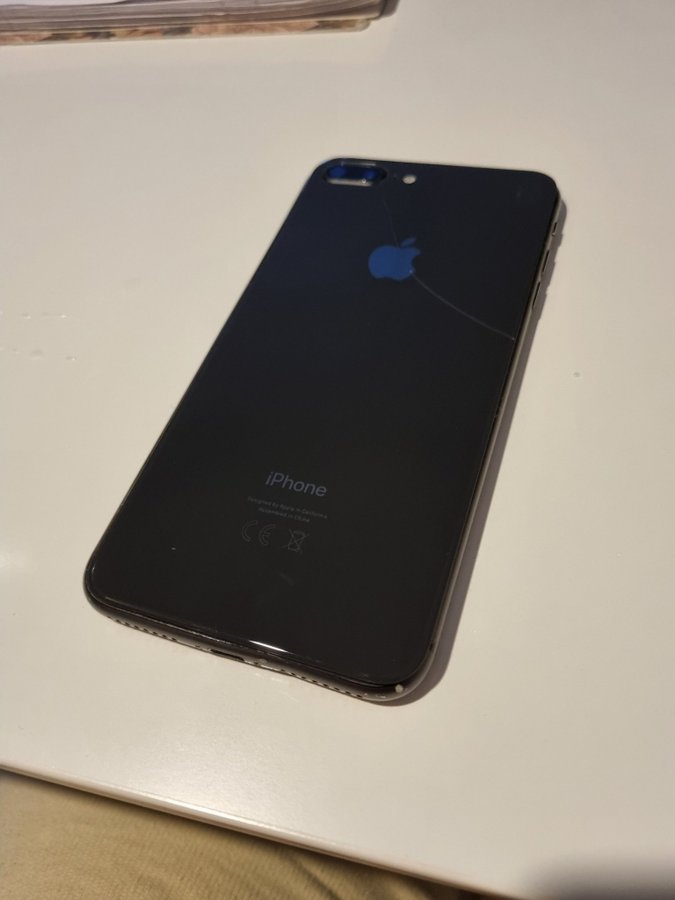 iPhone 8 Plus