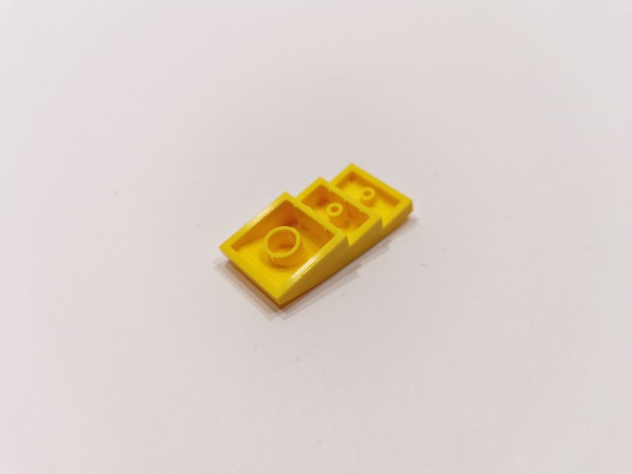 Lego - curved - 4x2 - part 93606 - röd