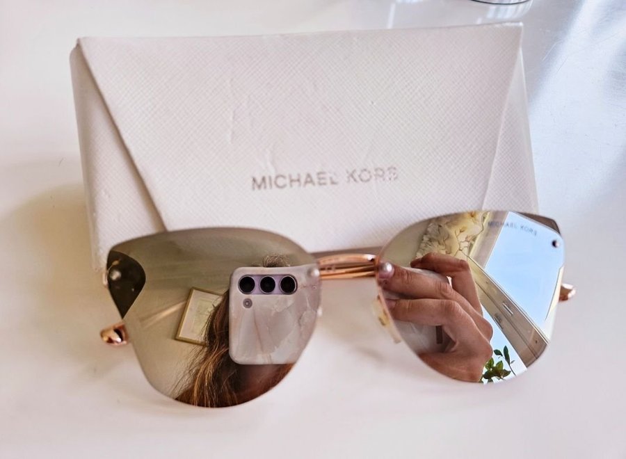 Michael Kors Solglasögon