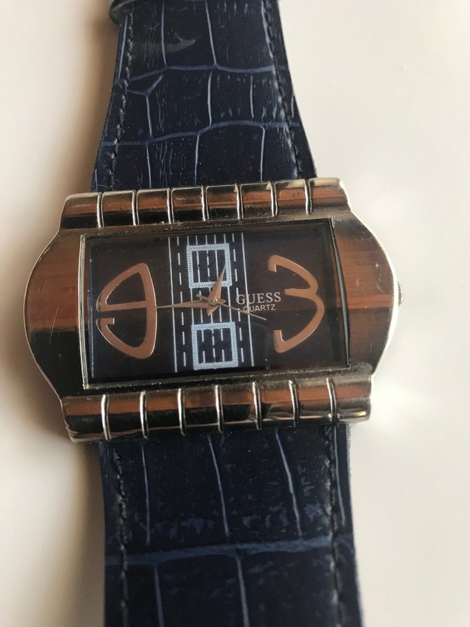 Guess watch