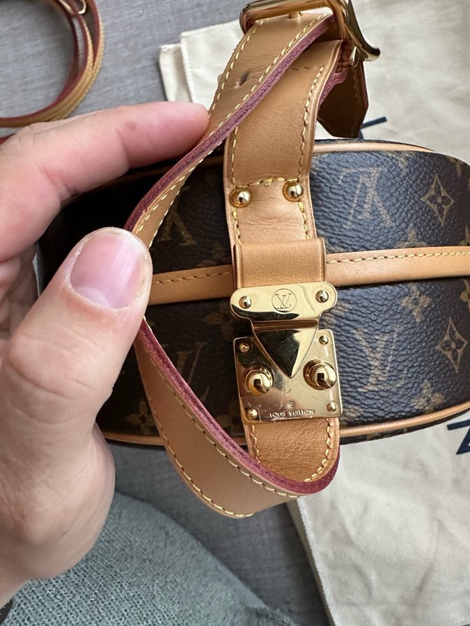 Louis Vuitton Petite Boite Chapeau