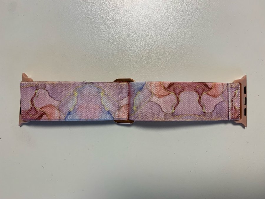 Armband till Apple Watch i rosa med guldspänne