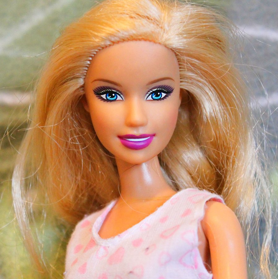 BARBIE! - Mattel ¨¨¨¨ALL INKLUSIVE!!¨¨¨¨ med böjbara leder.