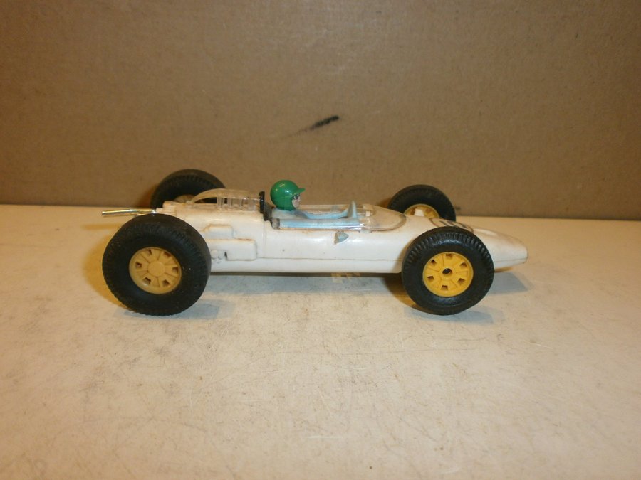 SCALEXTRIC COOPER C 81