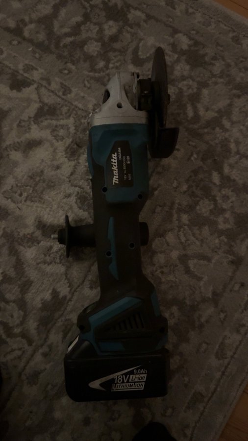 Makita DGA404 Vinkelslip 18V