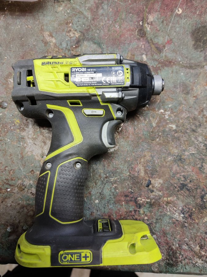 Ryobi R18IDBL 18V Slagborrmaskin