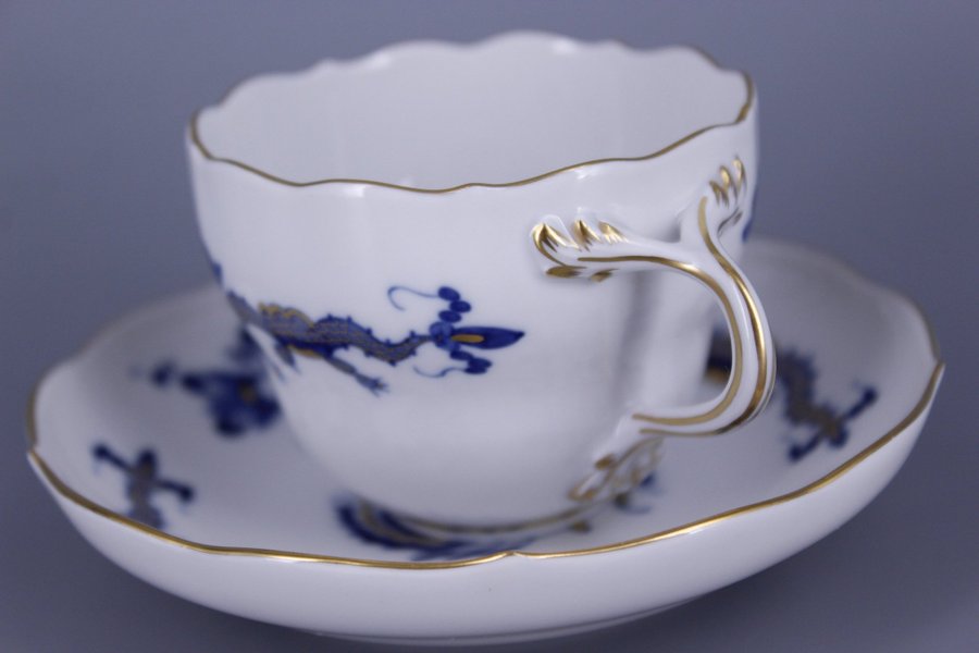 Meissen Porzellan Blue Rich Court Dragon Cup with Saucer 160 ml ???? ??? ???