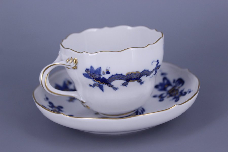 Meissen Porzellan Blue Rich Court Dragon Cup with Saucer 160 ml ???? ??? ???