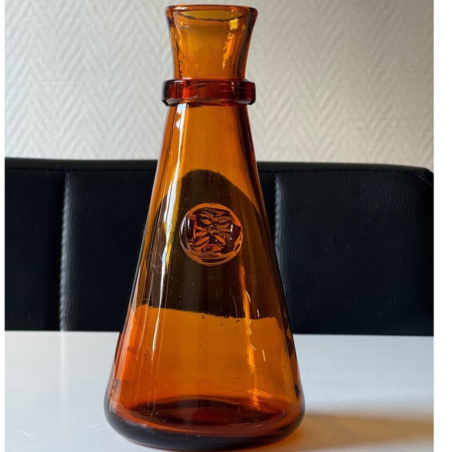 Bärnstensfärgad glas vas Erik Höglund