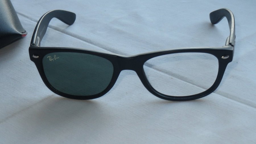 RAY BAN - GLASÖGON / SOLGLASÖGON - LH-222269 / MED FODRAL