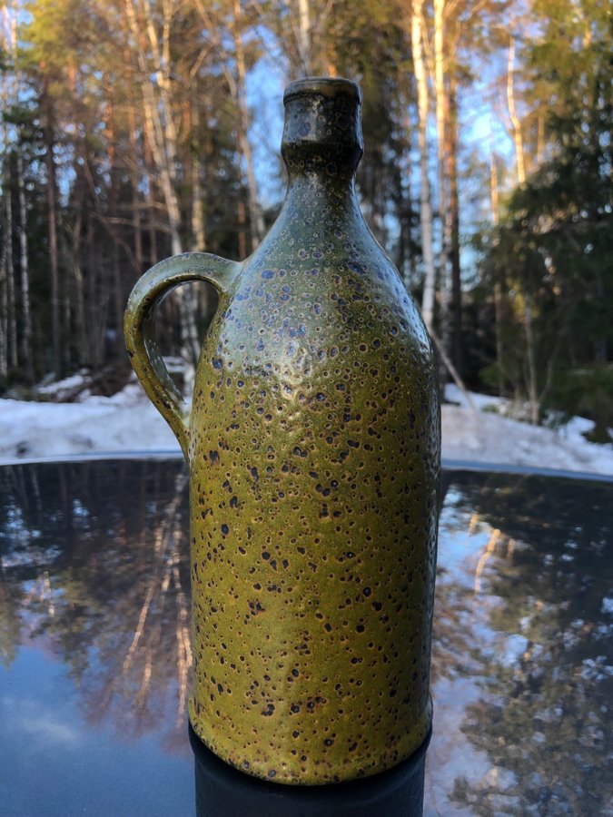 Flaska/vas i keramik Georg Hermansson (keramik Olle) Gränna