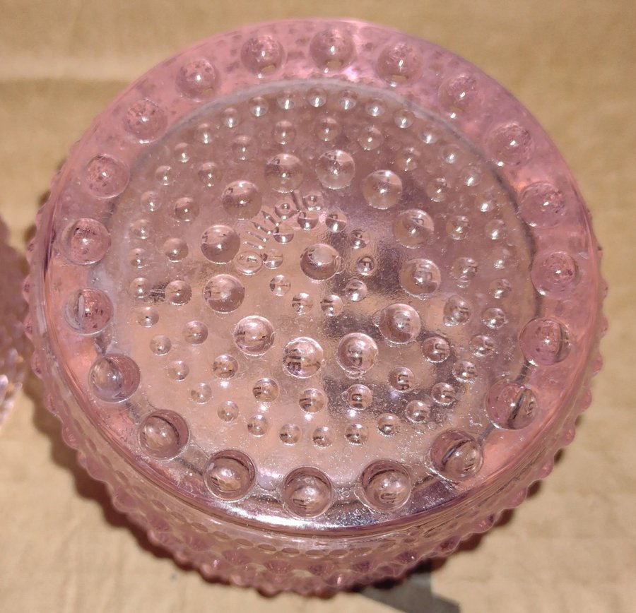 Iittala Kastehelmi 2 st ljus rosa ljuslyktor