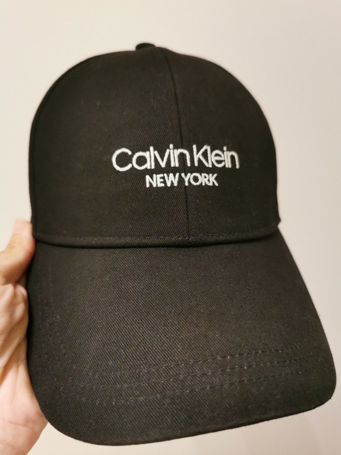 Svart Calvin Klein keps